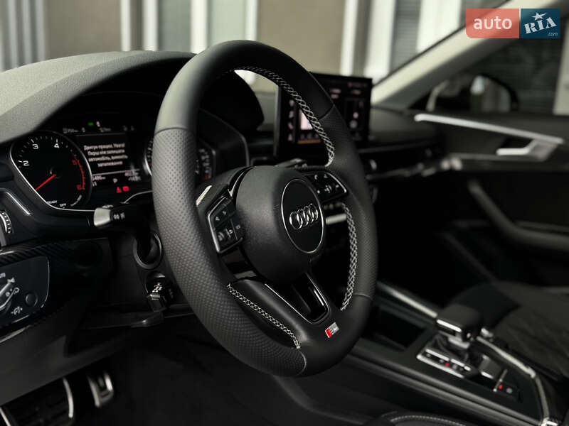 Универсал Audi A4 2021 в Львове
