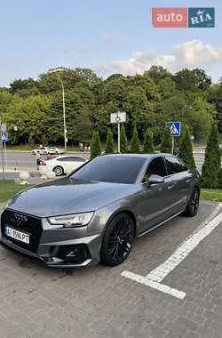 Седан Audi A4 2016 в 