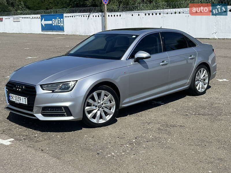 Audi A4 2017