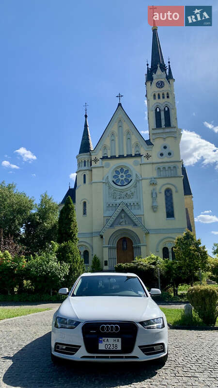 Седан Audi A4 2014 в Фастове