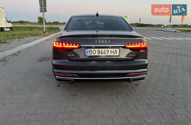 Седан Audi A4 2021 в 
