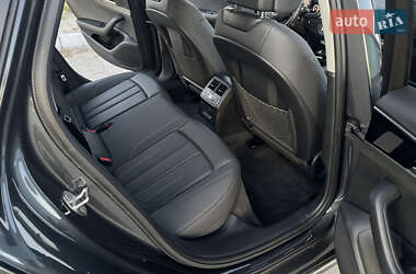 Седан Audi A4 2021 в 