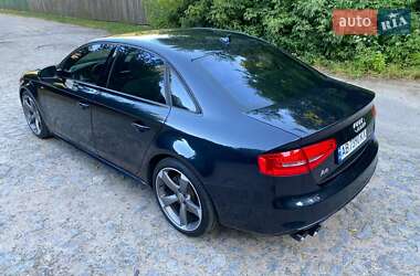 Седан Audi A4 2015 в Виннице