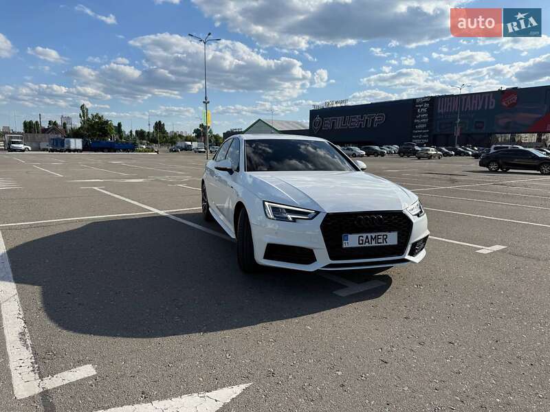 Audi A4 2018
