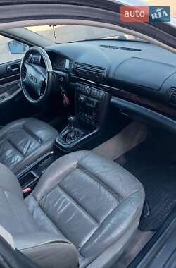 Универсал Audi A4 1996 в 