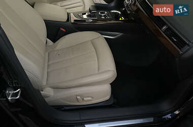 Седан Audi A4 2016 в 