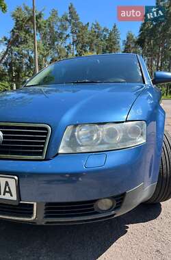 Седан Audi A4 2002 в 