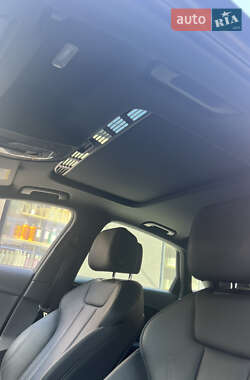 Седан Audi A4 2020 в 