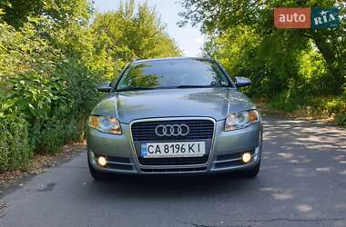 Универсал Audi A4 2006 в  фото 3 Универсал Audi A4 2006 в