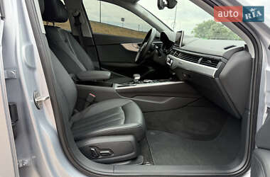 Седан Audi A4 2017 в 
