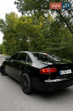 Седан Audi A4 2011 в 