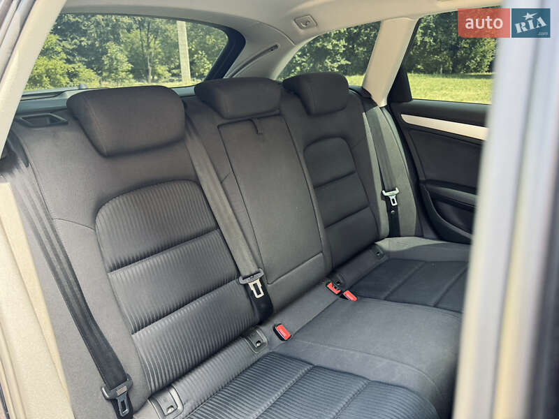 Універсал Audi A4 2011 в Бурштині