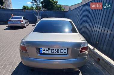 Седан Audi A4 2001 в 