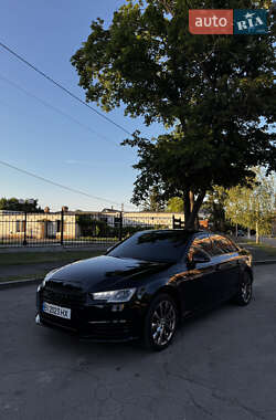 Седан Audi A4 2016 в 