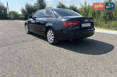 Седан Audi A4 2012 в 