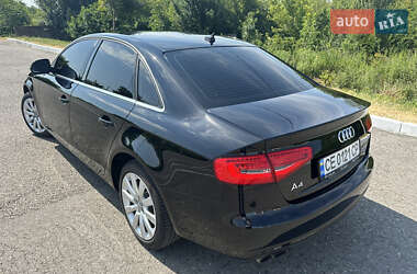 Седан Audi A4 2012 в 