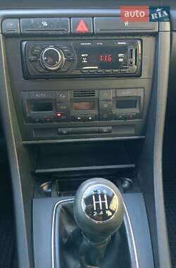 Универсал Audi A4 2004 в 