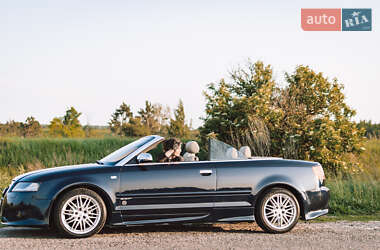 Кабриолет Audi A4 2003 в 