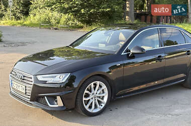 Седан Audi A4 2019 в Львове