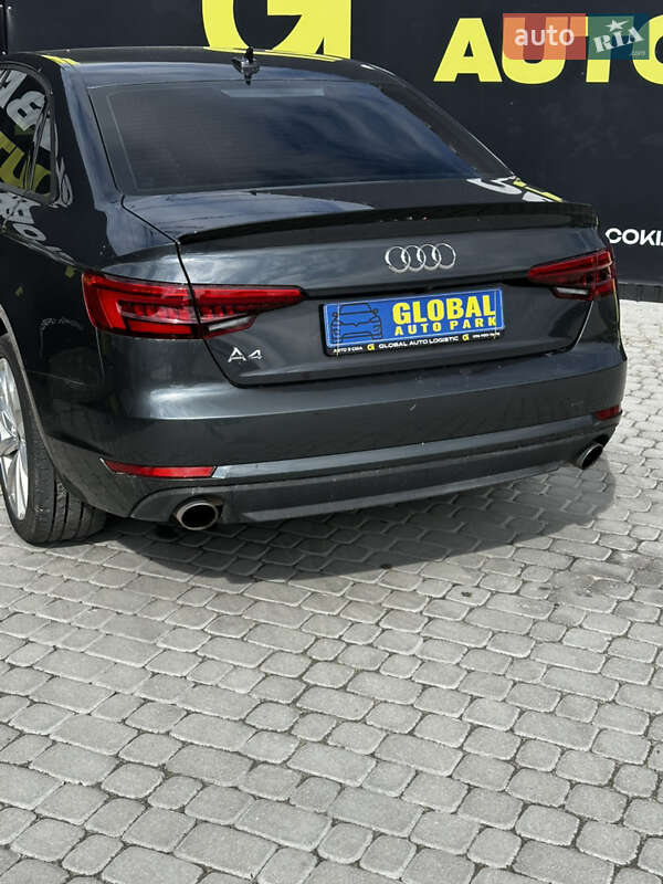 Седан Audi A4 2016 в Львове