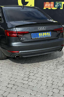 Седан Audi A4 2016 в 