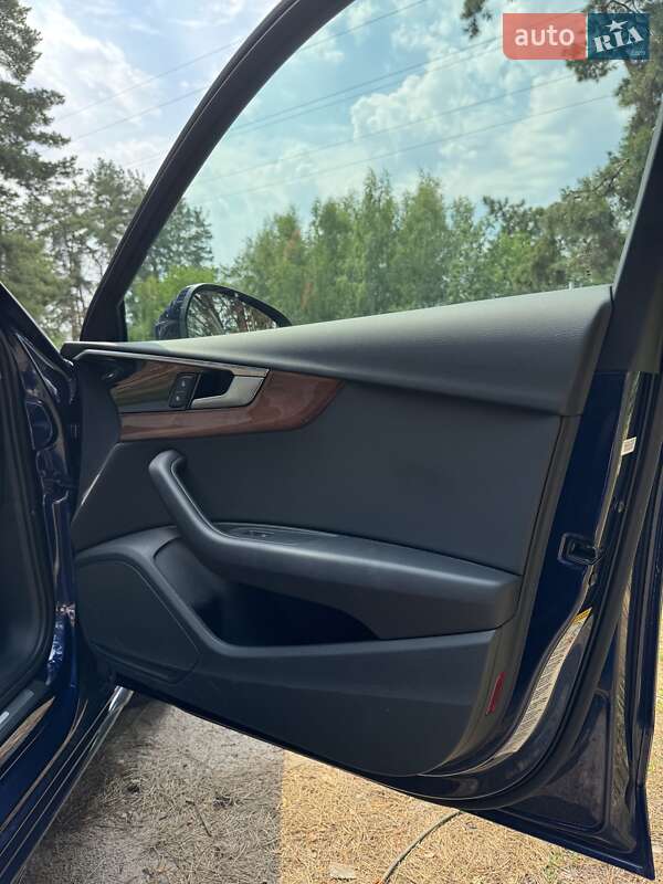 Седан Audi A4 2023 в Києві фото 16 Седан Audi A4 2023 в Києві
