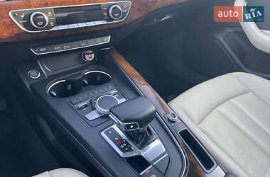 Седан Audi A4 2016 в 