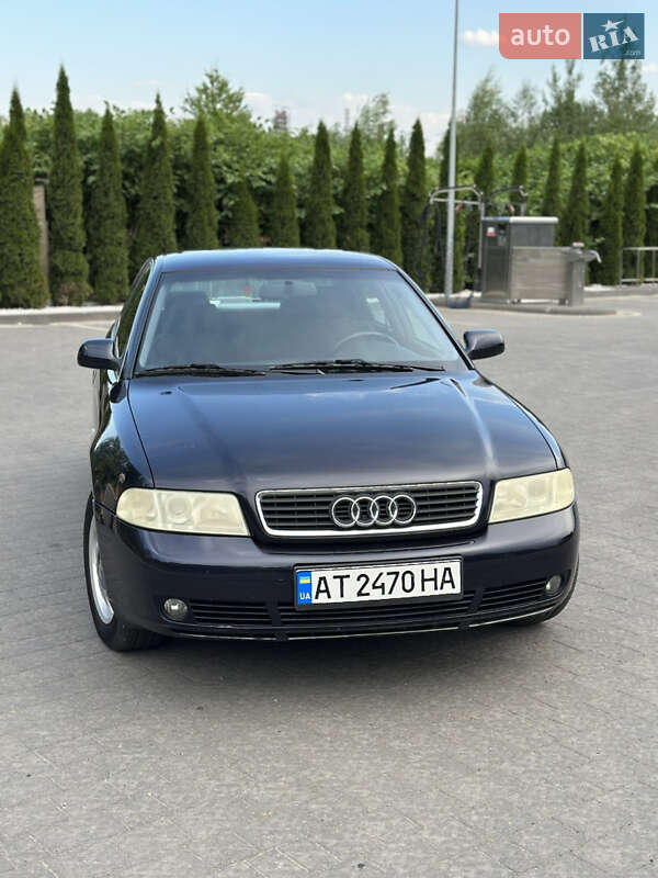 Седан Audi A4 1999 в Ивано-Франковске