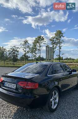 Седан Audi A4 2011 в 
