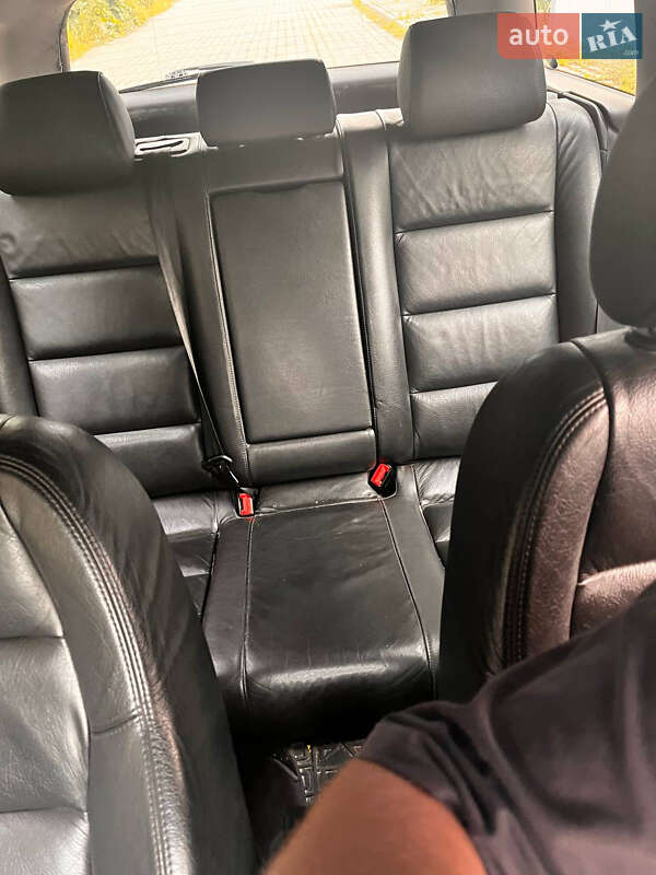 Універсал Audi A4 2002 в Луцьку