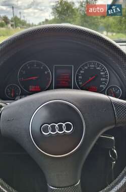 Универсал Audi A4 2004 в 