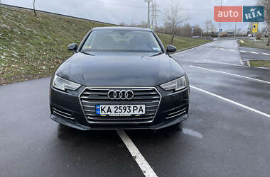 Седан Audi A4 2016 в 