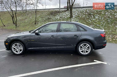 Седан Audi A4 2016 в 