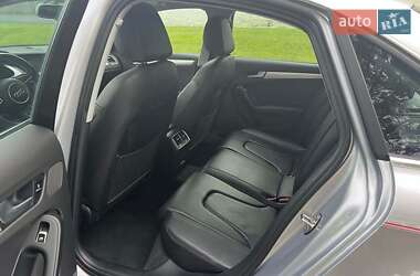Седан Audi A4 2015 в 