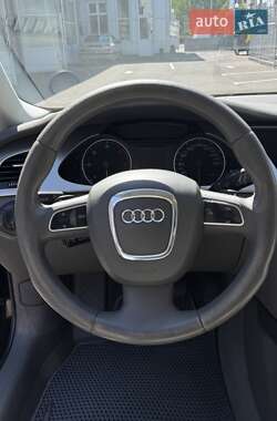 Універсал Audi A4 2009 в 