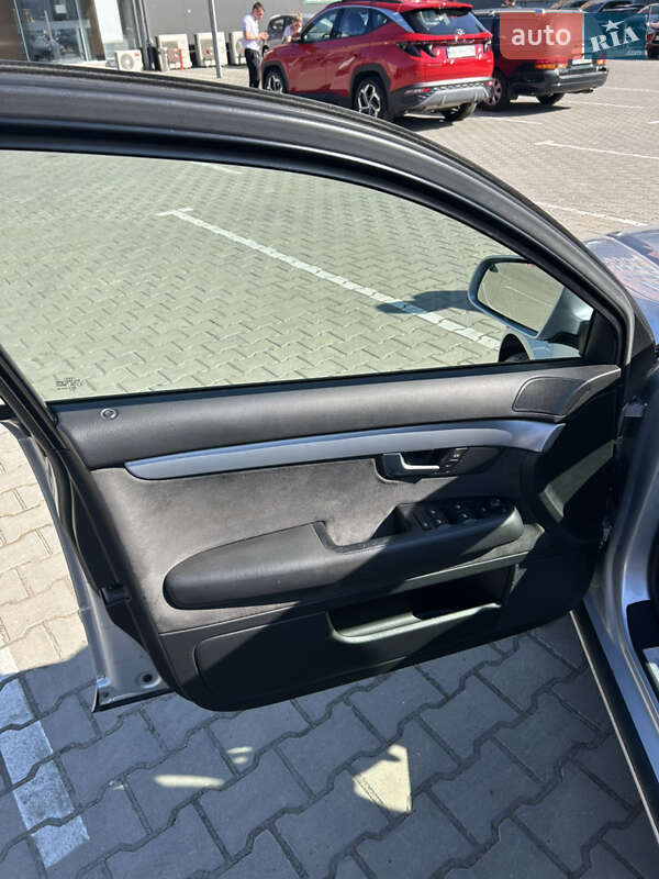 Седан Audi A4 2005 в Одессе