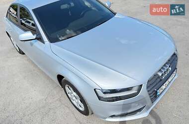 Седан Audi A4 2013 в 