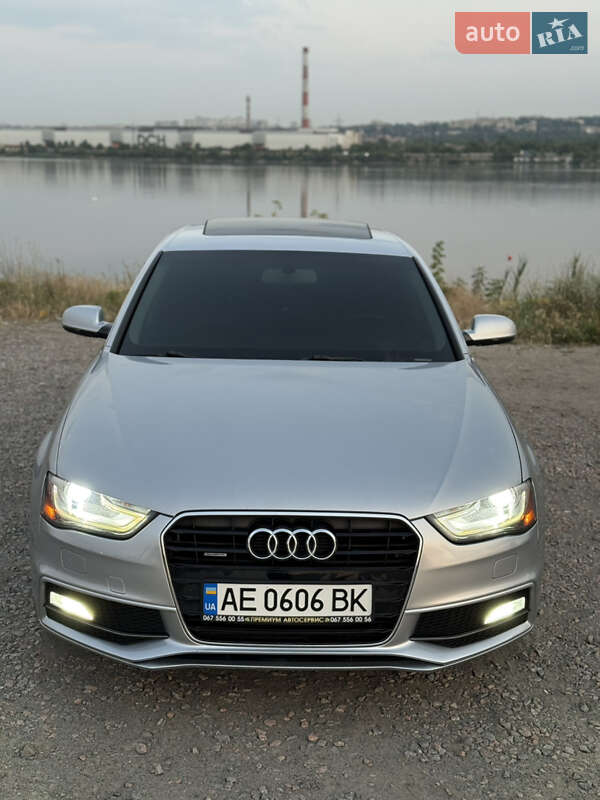 Седан Audi A4 2015 в Дніпрі