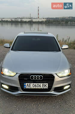 Седан Audi A4 2015 в 