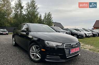 Седан Audi A4 2017 в Любешове