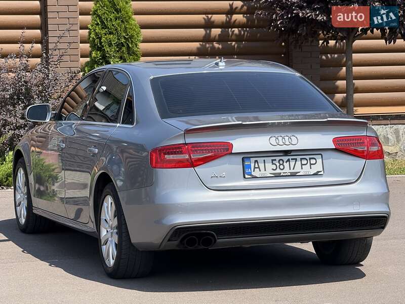 Седан Audi A4 2015 в Києві