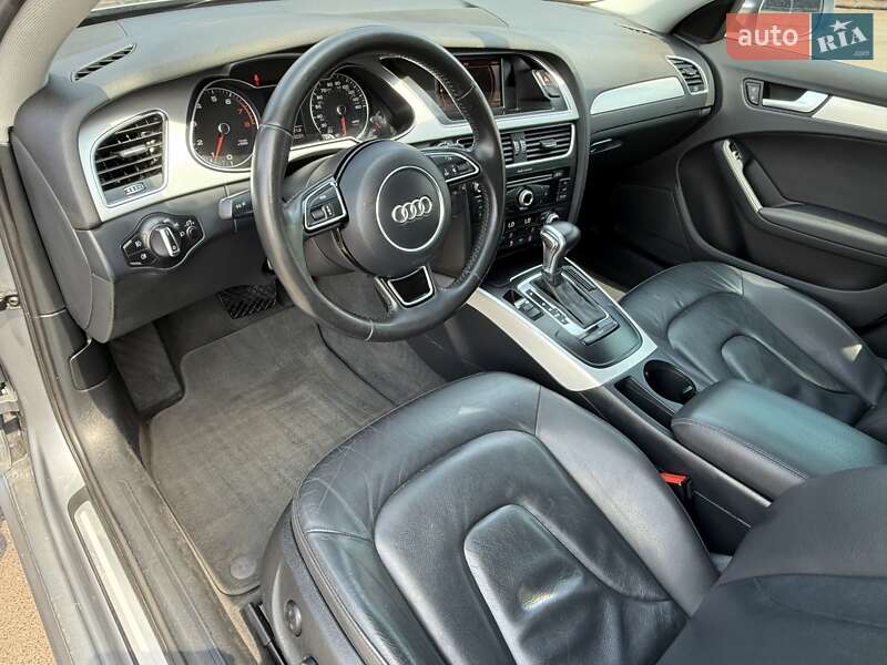 Седан Audi A4 2015 в Києві