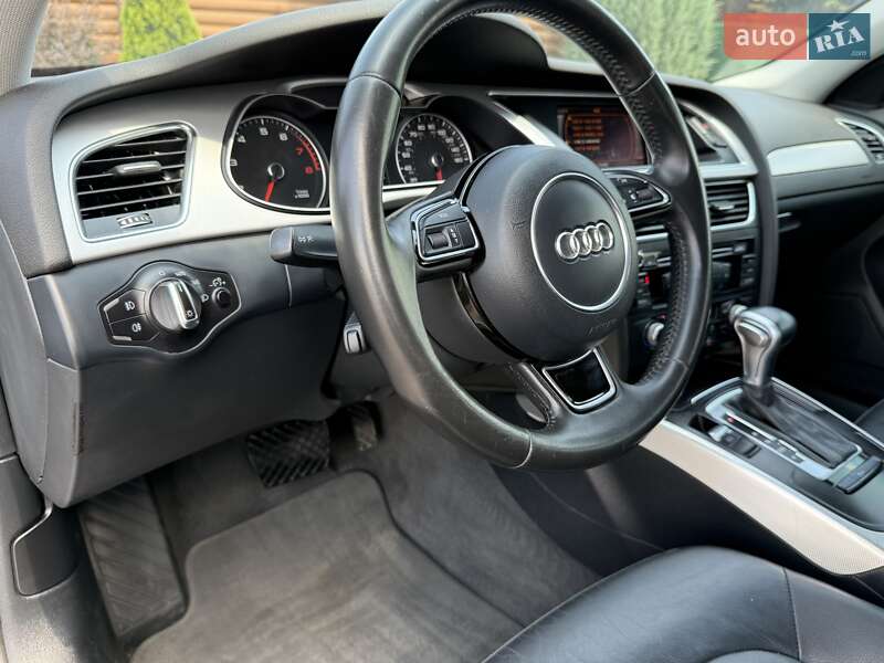 Седан Audi A4 2015 в Києві