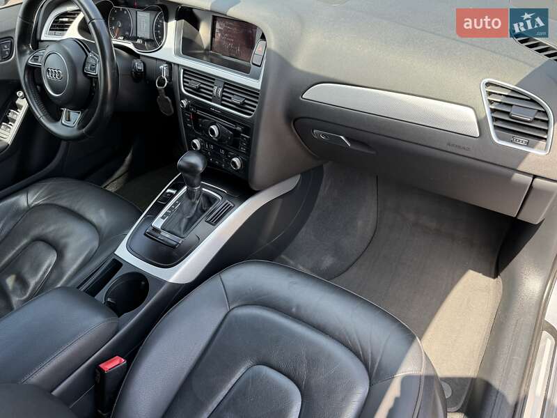Седан Audi A4 2015 в Києві