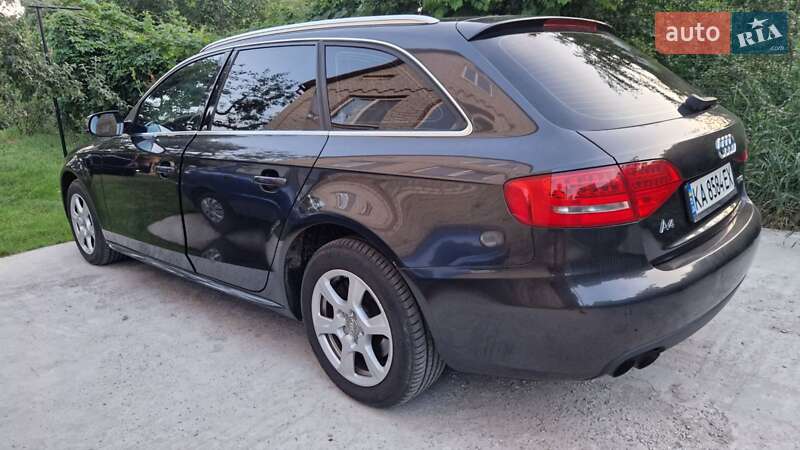 Универсал Audi A4 2010 в Киеве