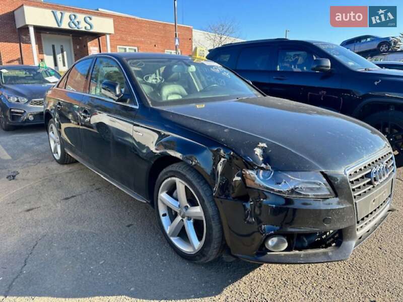 Седан Audi A4 2012 в Подільську