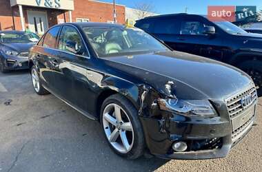 Седан Audi A4 2012 в 