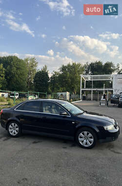 Седан Audi A4 2000 в 