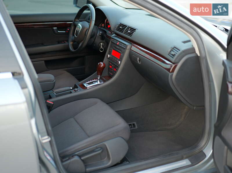 Седан Audi A4 2007 в Запоріжжі