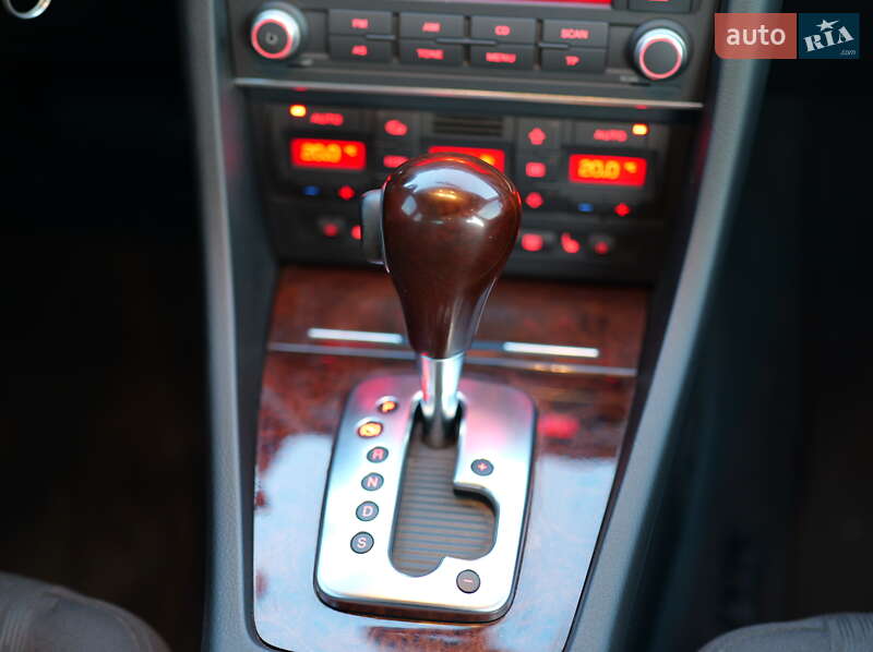Седан Audi A4 2007 в Запоріжжі
